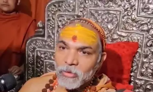 POCSO मामले पर संत का बयान, गिरफ्तारी से नहीं डरते POCSO मामले पर संत का बयान, गिरफ्तारी से नहीं डरते