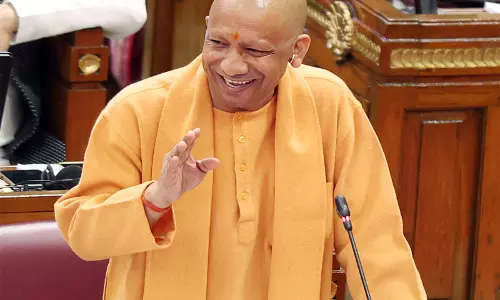 Yogi बोले: नए भारत का नया उत्तर प्रदेश स्वर्णिम अध्याय Yogi बोले: नए भारत का नया उत्तर प्रदेश स्वर्णिम अध्याय