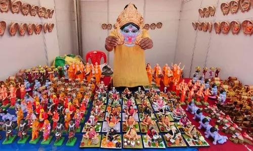 Ludhiana में स्वदेशी एक्सपो में पश्चिम बंगाल के कारीगरों के टेराकोटा उत्पाद धूम मचा रहे