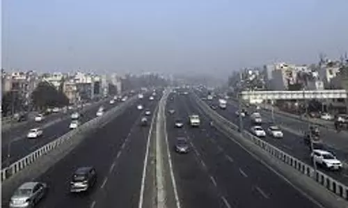 Mumbai: सड़कों के सुधार के लिए बड़ा बजट Mumbai: सड़कों के सुधार के लिए बड़ा बजट