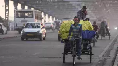 Kolkata: मौसम विभाग के अनुसार स्थिति सामान्य Kolkata: मौसम विभाग के अनुसार स्थिति सामान्य