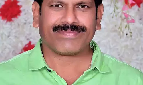 Hiriyur : शफीउल्लाह को साहित्य रत्न पुरस्कार मिला Hiriyur : शफीउल्लाह को साहित्य रत्न पुरस्कार मिला
