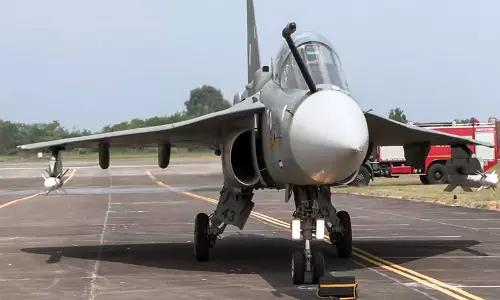 मामूली तकनीकी घटना: HAL ने तेजस विमान के दुर्घटनाग्रस्त होने की खबरों को खारिज किया मामूली तकनीकी घटना: HAL ने तेजस विमान के दुर्घटनाग्रस्त होने की खबरों को खारिज किया