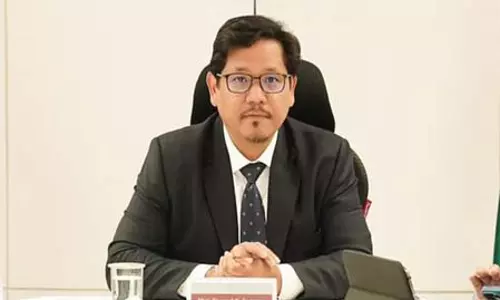 दिल्ली में अरुणाचल प्रदेश की महिलाओं के साथ नस्लीय दुर्व्यवहार अस्वीकार्य: CM Sangma दिल्ली में अरुणाचल प्रदेश की महिलाओं के साथ नस्लीय दुर्व्यवहार अस्वीकार्य: CM Sangma