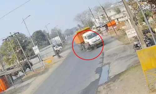 CG: ट्रक-बाइक में भिड़ंत, कोलकर्मी युवक की मौके पर मौत