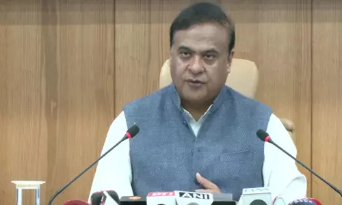 हिंदू लोग कांग्रेस में कैसे रह सकते हैं?: असम के CM हिमंत बिस्वा सरमा हिंदू लोग कांग्रेस में कैसे रह सकते हैं?: असम के CM हिमंत बिस्वा सरमा