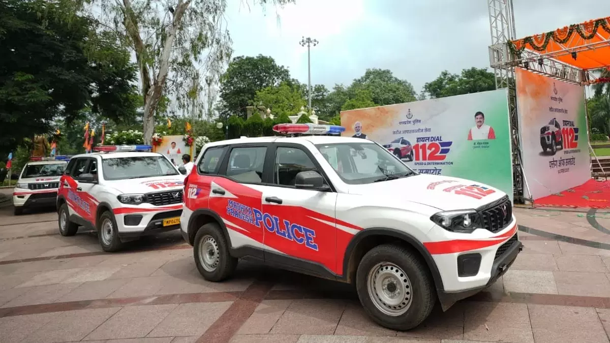 Gwalior: डायल 112 की तत्परता से युवती सुरक्षित Gwalior: डायल 112 की तत्परता से युवती सुरक्षित