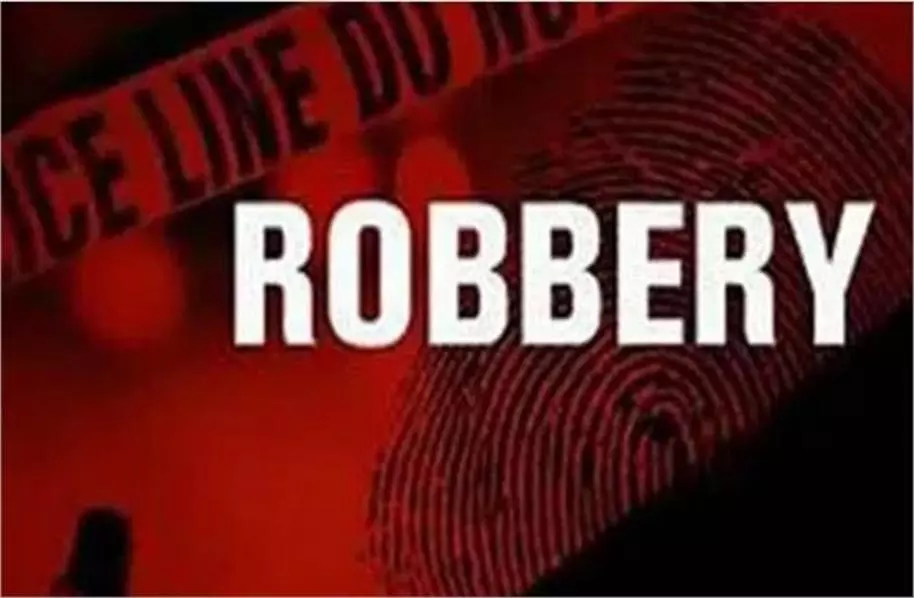 Punjab: ई-रिक्शा चालक बना लुटेरा, प्रवासी को बनाया निशाना Punjab: ई-रिक्शा चालक बना लुटेरा, प्रवासी को बनाया निशाना