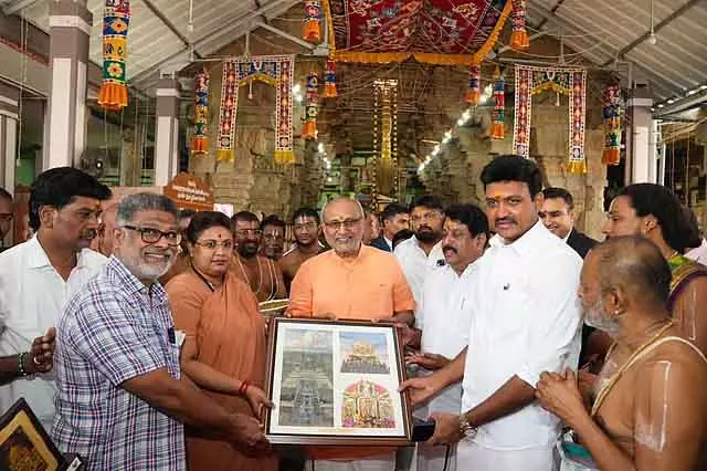 मिलकर काम करना ही तरक्की की चाबी है: C.P. Radhakrishnan मिलकर काम करना ही तरक्की की चाबी है: C.P. Radhakrishnan