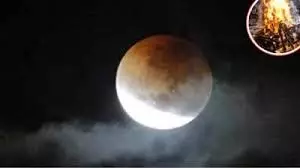 Chandra Grahan 2026: चंद्र ग्रहण में अंतिम संस्कार करना सही या गलत, जानें क्या कहते हैं शास्त्र Chandra Grahan 2026: चंद्र ग्रहण में अंतिम संस्कार करना सही या गलत, जानें क्या कहते हैं शास्त्र