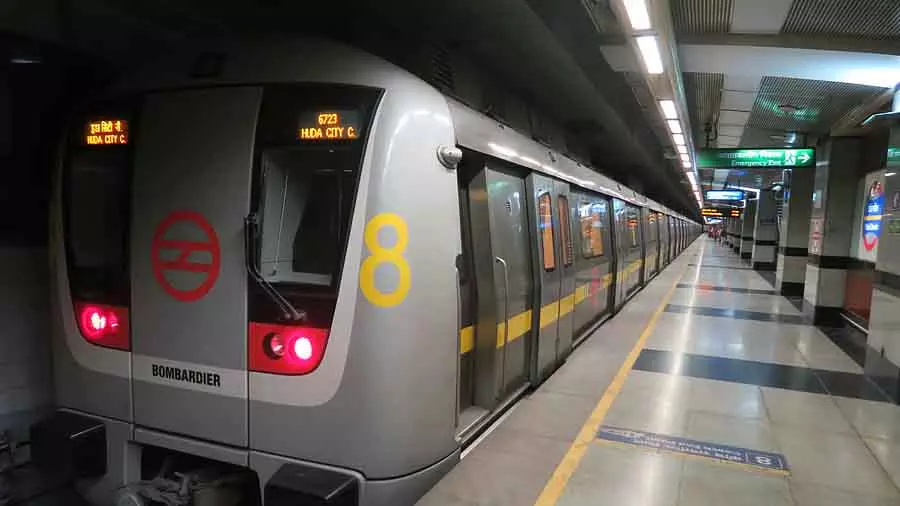 Delhi : इलाकों की पहचान और सांस्कृतिक महत्व को दिखाने के लिए 2 स्टेशनों का नाम बदला गया Delhi : इलाकों की पहचान और सांस्कृतिक महत्व को दिखाने के लिए 2 स्टेशनों का नाम बदला गया