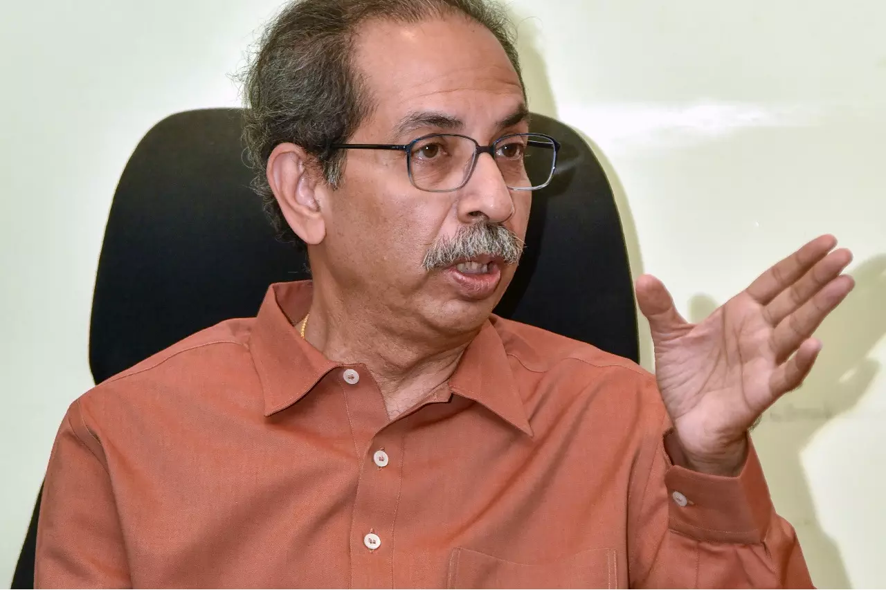 Shiv Sena (UBT) का सामना में आरोप: महाराष्ट्र शासन का ‘दुर्योधन जैसा पतन’ Shiv Sena (UBT) का सामना में आरोप: महाराष्ट्र शासन का ‘दुर्योधन जैसा पतन’