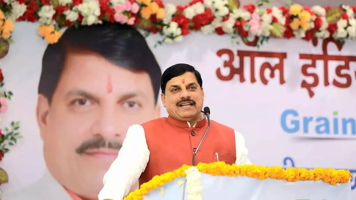 MP की यूनिवर्सिटीज़ धार्मिक टूरिज़्म को बढ़ावा देने के लिए मंदिर मैनेजमेंट कोर्स पढ़ाएंगी MP की यूनिवर्सिटीज़ धार्मिक टूरिज़्म को बढ़ावा देने के लिए मंदिर मैनेजमेंट कोर्स पढ़ाएंगी