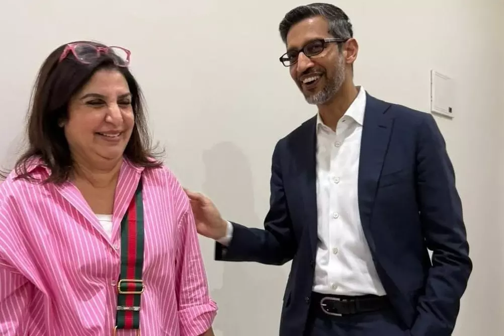 Farah Khan ने गूगल के CEO सुंदर पिचाई से बातचीत करके लोगों को हंसाया Farah Khan ने गूगल के CEO सुंदर पिचाई से बातचीत करके लोगों को हंसाया