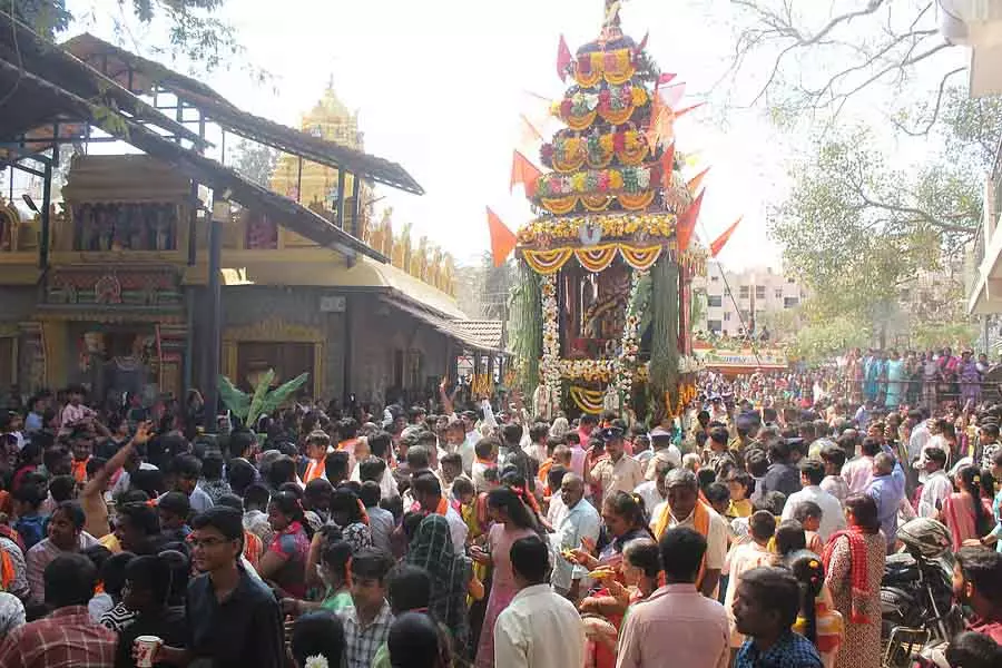 Karnataka: अनेकल किट्टागनहल्ली श्रीनिवास रथ महोत्सव Karnataka: अनेकल किट्टागनहल्ली श्रीनिवास रथ महोत्सव