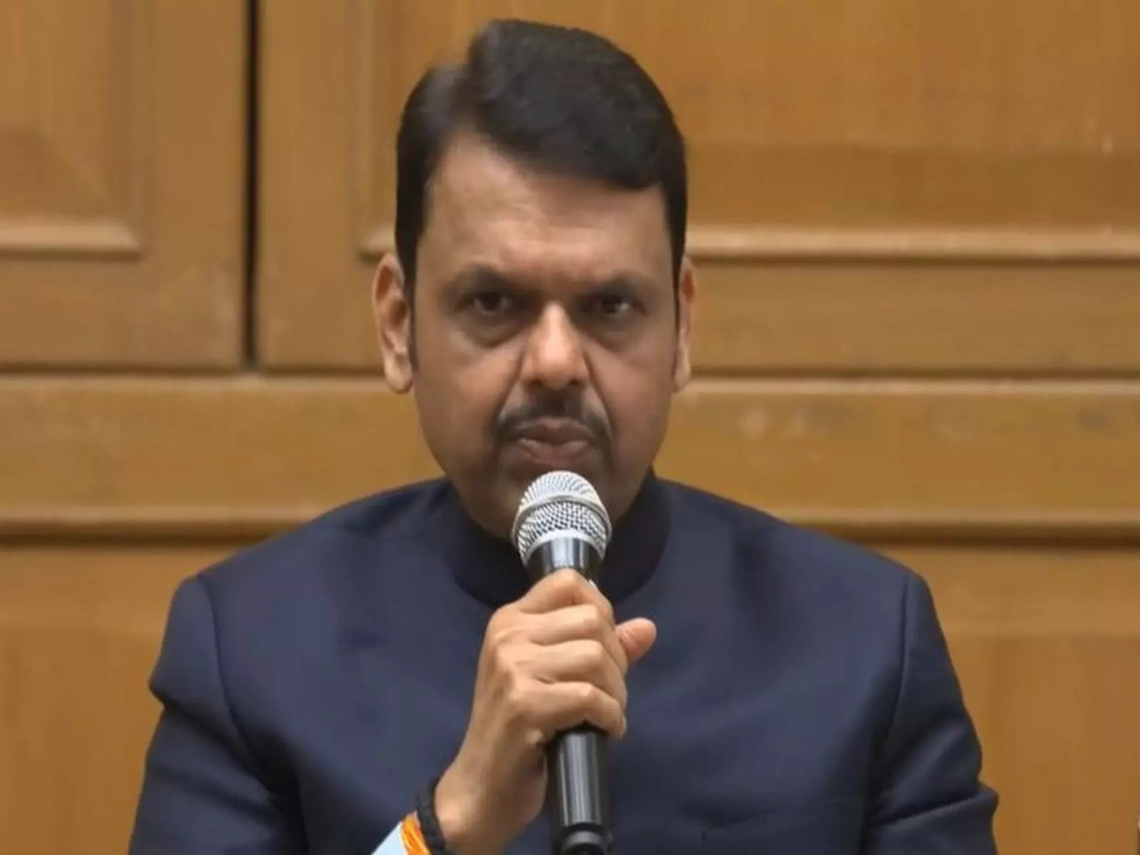Devendra Fadnavis ने कहा अजीत पवार बजट पेश करने के लिए थे तैयार Devendra Fadnavis ने कहा अजीत पवार बजट पेश करने के लिए थे तैयार