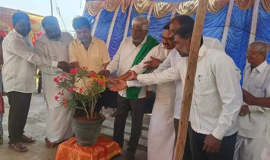 Davanagere : युवाओं में संविधान के बारे में जागरूकता बढ़ाने की ज़रूरत है Davanagere : युवाओं में संविधान के बारे में जागरूकता बढ़ाने की ज़रूरत है