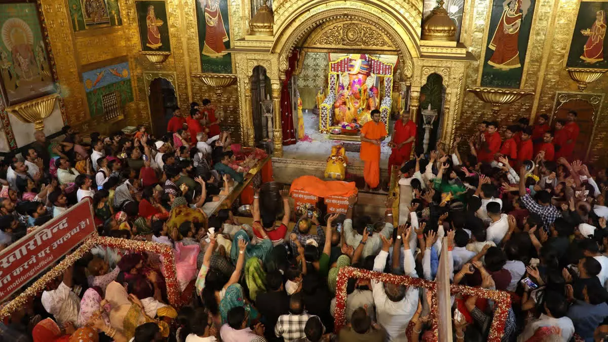 Jaipur: फागुन के रंगों से सजेगा नहर का गणेश मंदिर, बुधवार को विशेष आयोजन Jaipur: फागुन के रंगों से सजेगा नहर का गणेश मंदिर, बुधवार को विशेष आयोजन