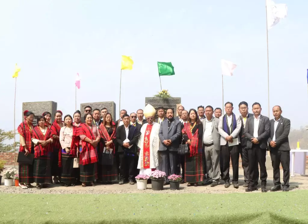Kohima: पैटन ने संप्रदायों से परे एकता की अपील की Kohima: पैटन ने संप्रदायों से परे एकता की अपील की