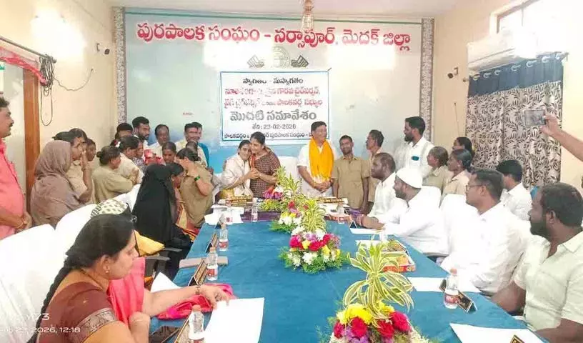 कांग्रेस नगर प्रमुख ने विधायक Sunitha Akshma Reddy को प्रेरणा बताया कांग्रेस नगर प्रमुख ने विधायक Sunitha Akshma Reddy को प्रेरणा बताया