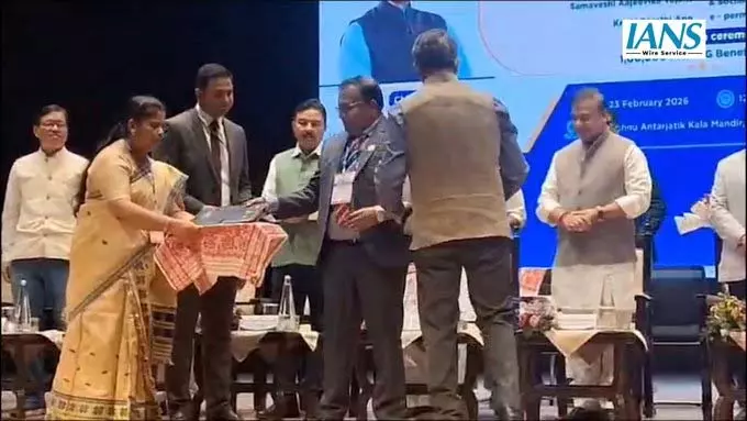 असम में DAY-NRLM के तहत ₹120 करोड़ वितरित, ग्रामीण योजनाओं को मिली रफ्तार असम में DAY-NRLM के तहत ₹120 करोड़ वितरित, ग्रामीण योजनाओं को मिली रफ्तार