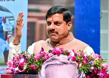 मध्य प्रदेश के किसानों की समृद्धि सरकार का लक्ष्य: CM Mohan Yadav मध्य प्रदेश के किसानों की समृद्धि सरकार का लक्ष्य: CM Mohan Yadav