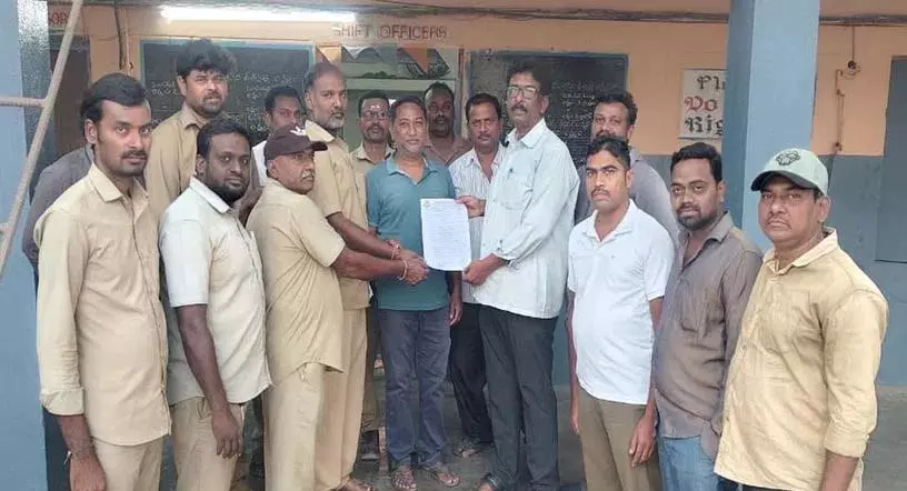 Venkatesh Khani कोल माइन सीएम पीएफ अकाउंट्स 2022-24 के लिए फाइल किए गए Venkatesh Khani कोल माइन सीएम पीएफ अकाउंट्स 2022-24 के लिए फाइल किए गए