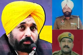 Chandigarh: शहीद पुलिसकर्मियों के परिजनों को 1-1 करोड़ Chandigarh: शहीद पुलिसकर्मियों के परिजनों को 1-1 करोड़