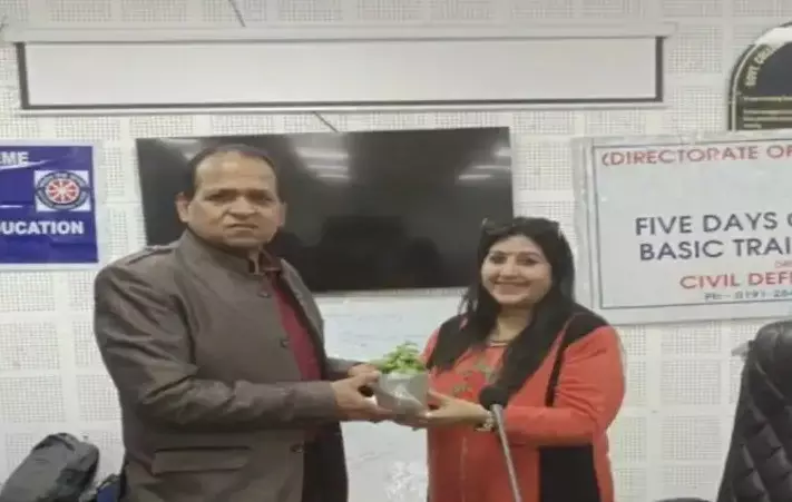 Jammu: एनएसएस कैंप से सामाजिक सेवा का संदेश Jammu: एनएसएस कैंप से सामाजिक सेवा का संदेश
