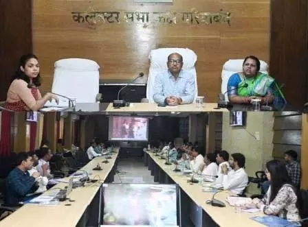 डिजिटल स्व-गणना, मकान सूचीकरण व जनसंख्या गणना पर अधिकारियों को दिया गया प्रशिक्षण डिजिटल स्व-गणना, मकान सूचीकरण व जनसंख्या गणना पर अधिकारियों को दिया गया प्रशिक्षण