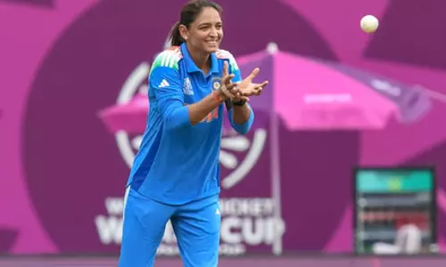 भारत महिला बनाम ऑस्ट्रेलिया महिला: टी20 के बाद वनडे सीरीज का आगाज, भारत ने जीता टॉस भारत महिला बनाम ऑस्ट्रेलिया महिला: टी20 के बाद वनडे सीरीज का आगाज, भारत ने जीता टॉस