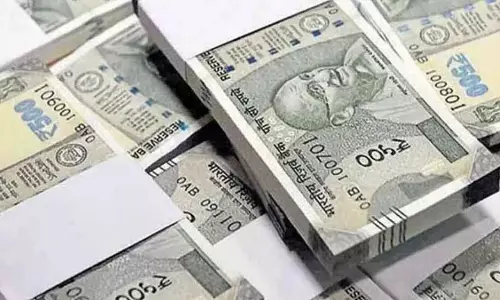 Mumbai : वाशी टोल नाका पर फर्जी पार्टनरशिप डील में 80 साल के बुजुर्ग से ₹65 लाख ठगे गए Mumbai : वाशी टोल नाका पर फर्जी पार्टनरशिप डील में 80 साल के बुजुर्ग से ₹65 लाख ठगे गए
