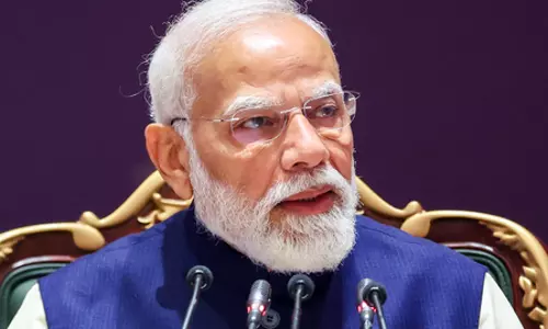 प्रधानमंत्री मोदी ने नीदरलैंड के नवनियुक्त पीएम रॉब जेटन को दी बधाई प्रधानमंत्री मोदी ने नीदरलैंड के नवनियुक्त पीएम रॉब जेटन को दी बधाई