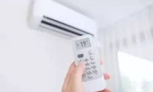 AC Tips: गर्मियों में Air Conditioner चलाने से पहले जरूर कर लें ये 2 काम, वरना हो जाएगा नुकसान AC Tips: गर्मियों में Air Conditioner चलाने से पहले जरूर कर लें ये 2 काम, वरना हो जाएगा नुकसान