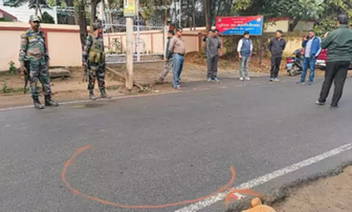 बस एजेंट को अपराधियों ने गोली मारी, हालत गंभीर बस एजेंट को अपराधियों ने गोली मारी, हालत गंभीर