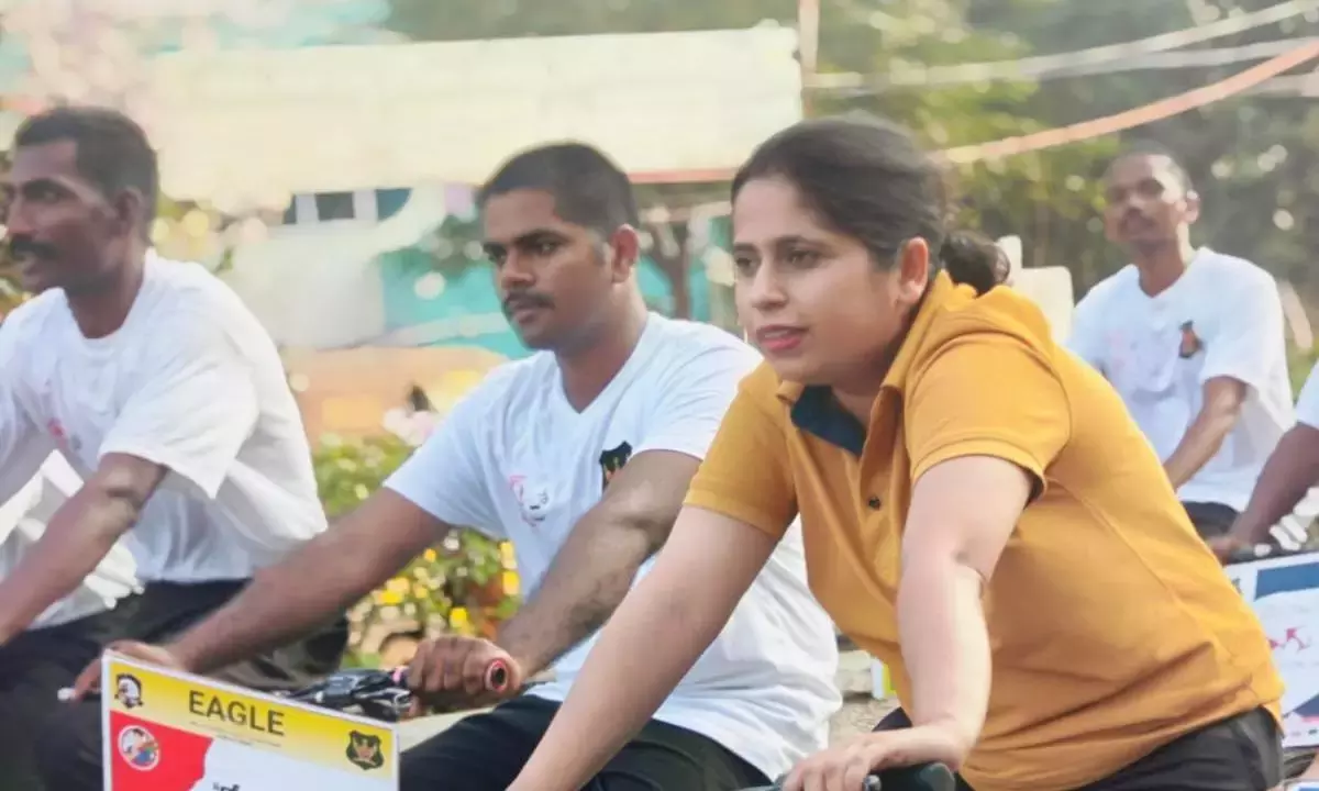 Nellore में ‘ऑपरेशन वज्र प्रहार’ के तहत साइकिल रैली निकाली गई