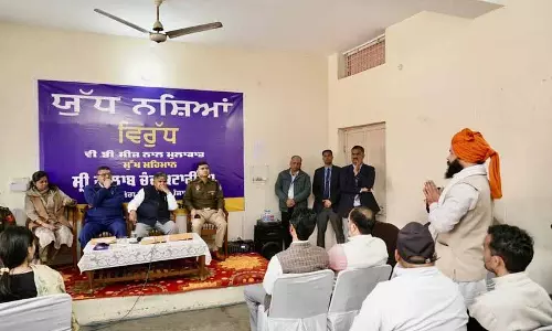 पंजाब के राज्यपाल ने ड्रग्स के खतरे पर VDC से मुलाकात की