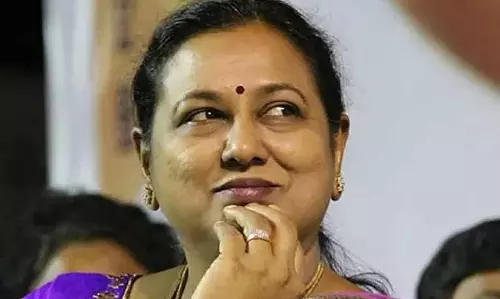 प्रेमलता के यू-टर्न और PMK के झगड़ों से उत्तरी तमिलनाडु में NDA कमजोर पड़ गया है प्रेमलता के यू-टर्न और PMK के झगड़ों से उत्तरी तमिलनाडु में NDA कमजोर पड़ गया है