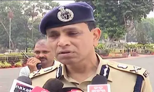 लिंगीपुर सुपर मार्ट में आग पर काबू पाने में 3-4 घंटे और लगेंगे: Fire Services DG
