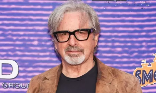 Robert Carradine का 71 साल की उम्र में निधन; हिलेरी डफ ने टीवी पिता के लिए शोक जताया Robert Carradine का 71 साल की उम्र में निधन; हिलेरी डफ ने टीवी पिता के लिए शोक जताया