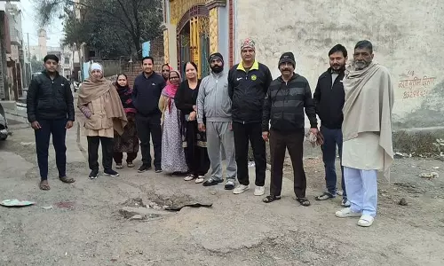 भिवानी के कीर्ति Nagar के निवासियों ने नागरिक सुविधाओं की कमी को लेकर विरोध प्रदर्शन की धमकी दी भिवानी के कीर्ति Nagar के निवासियों ने नागरिक सुविधाओं की कमी को लेकर विरोध प्रदर्शन की धमकी दी