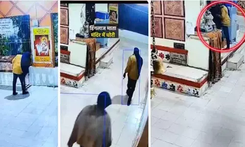 MP : रायसेन में माता मंदिर से चोरों ने चांदी का छत्र, दानपेटी चुराई MP : रायसेन में माता मंदिर से चोरों ने चांदी का छत्र, दानपेटी चुराई