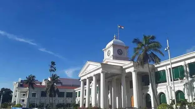 Kerala के नाम में बदलाव को हरी झंडी, केंद्र सरकार का निर्णय Kerala के नाम में बदलाव को हरी झंडी, केंद्र सरकार का निर्णय