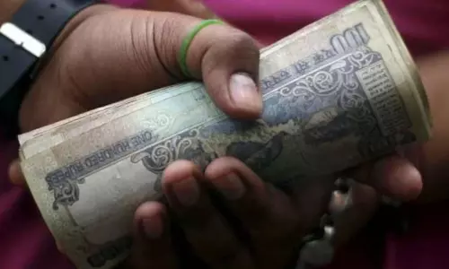 ACB की रेड पुलिस चौकी में, चौकी प्रभारी और ASI गिरफ्तार ACB की रेड पुलिस चौकी में, चौकी प्रभारी और ASI गिरफ्तार