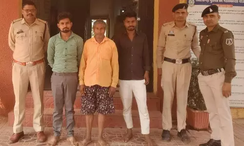 हाईस्कूल के पीछे जुआ खेल रहे 3 और जुआरी गिरफ्तार, भखारा पुलिस की कार्रवाई