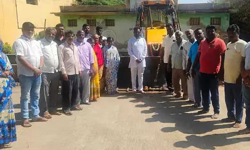 Karnataka : शौचालय निर्माण कार्य के लिए भूमि पूजन Karnataka : शौचालय निर्माण कार्य के लिए भूमि पूजन
