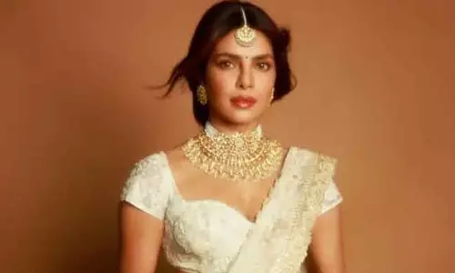 हॉलीवुड में Priyanka Chopra का सफर, बड़े प्रोजेक्ट्स पर मिला-जुला रिस्पॉन्स हॉलीवुड में Priyanka Chopra का सफर, बड़े प्रोजेक्ट्स पर मिला-जुला रिस्पॉन्स