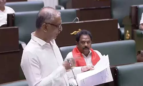 BRS ने देवदुला और सिंचाई परियोजनाओं पर विधानसभा में बहस के लिए रेवंत रेड्डी की चुनौती स्वीकार की BRS ने देवदुला और सिंचाई परियोजनाओं पर विधानसभा में बहस के लिए रेवंत रेड्डी की चुनौती स्वीकार की