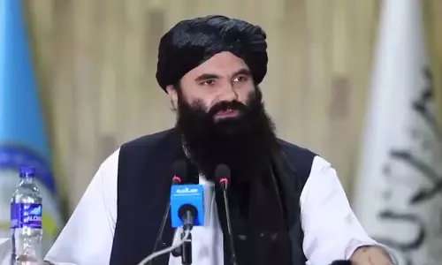 Afghanistan के गृह मंत्री ने सीमा पार हवाई हमलों के बीच पाकिस्तान को कड़ी चेतावनी दी