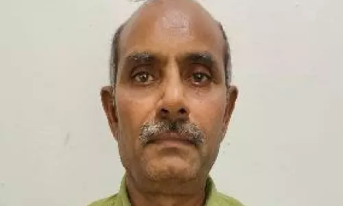 चार बड़े माओवादियों ने तेलंगाना पुलिस के सामने सरेंडर किया